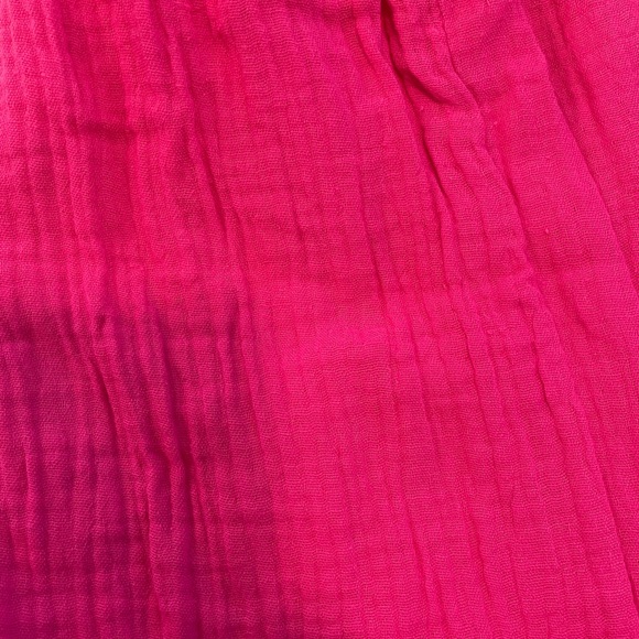 3/$40 New crinkle look shorts sz xs. - Picture 2 of 5